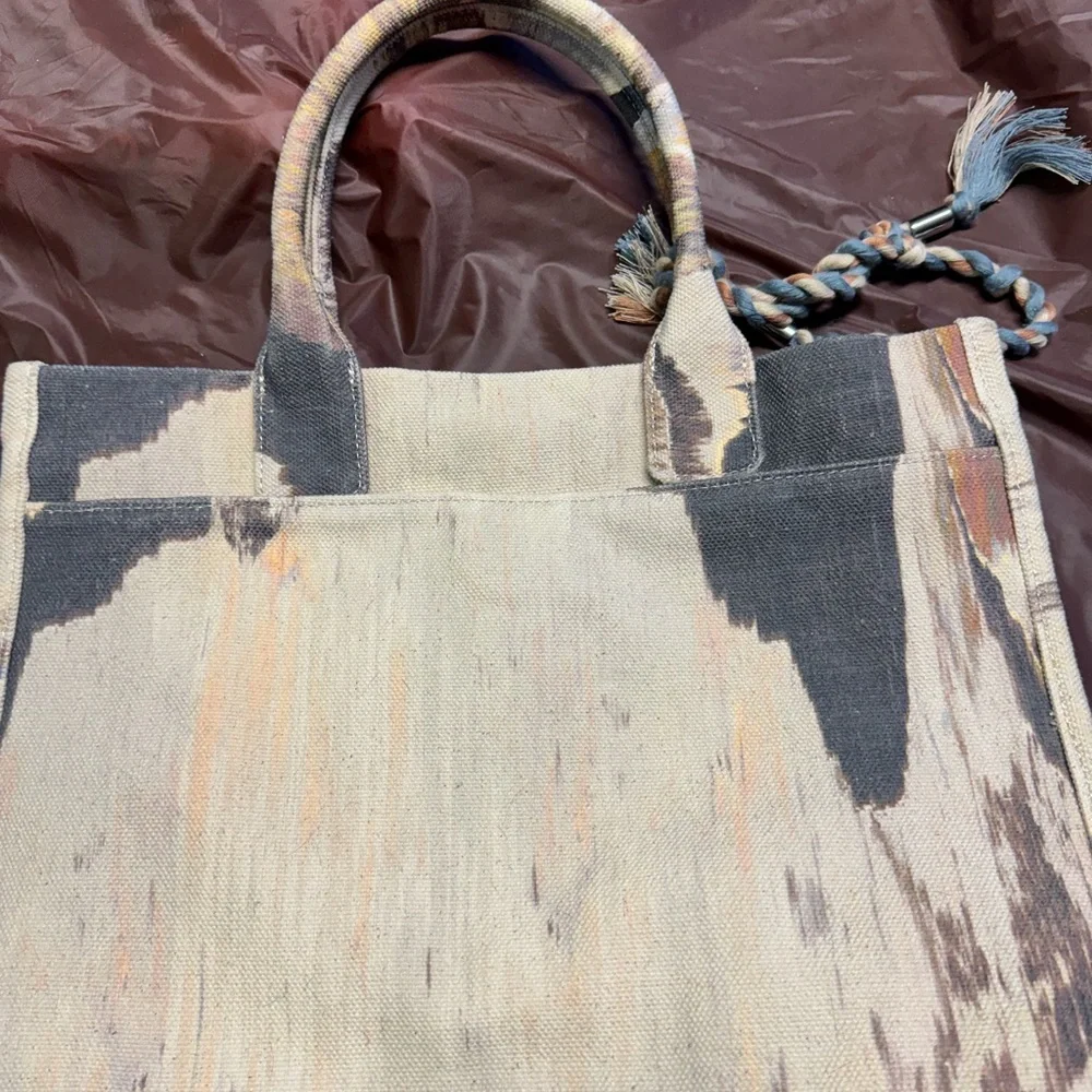 Vince Camuto Artistic Multicolor Tote - Picture 3 of 6